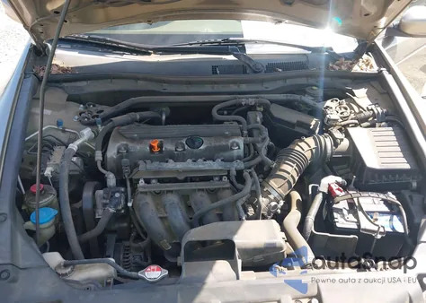 2010 Honda Accord 2.4 Ex из США, поврежденный, VIN 1HGCP2F76AA051265